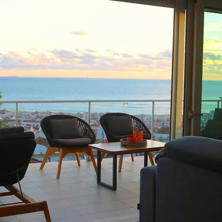 Panoramic Views - Terrace, Sea Views & Pool Apartment Nazare Exterior photo