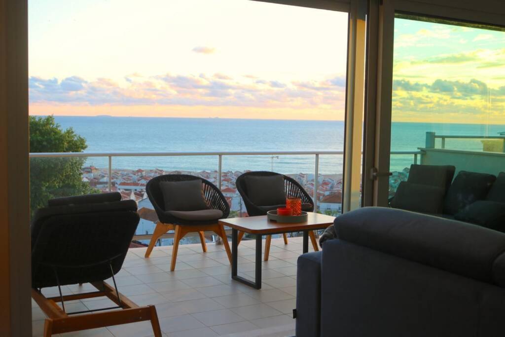 Panoramic Views - Terrace, Sea Views & Pool Appartamento