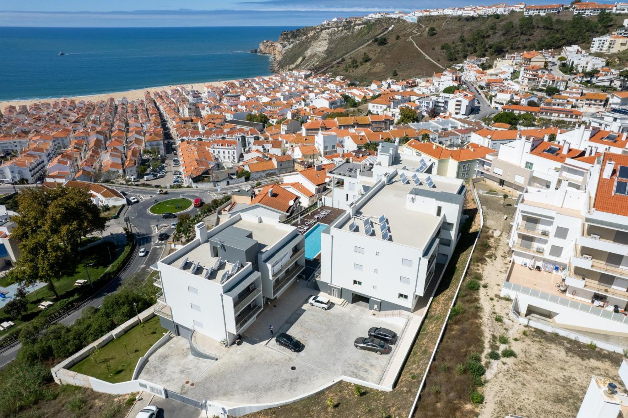 Panoramic Views - Terrace, Sea Views & Pool Nazaré