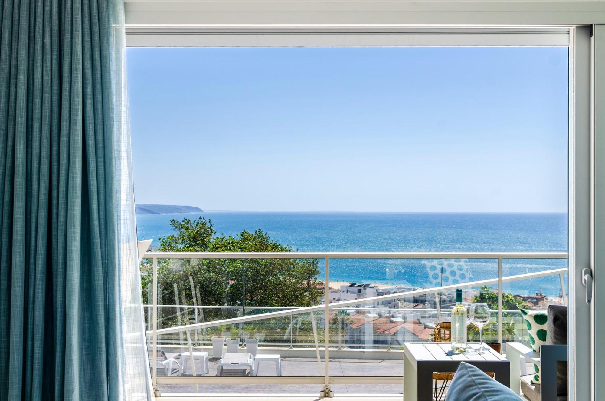 Panoramic Views - Terrace, Sea Views & Pool Appartamento Nazaré
