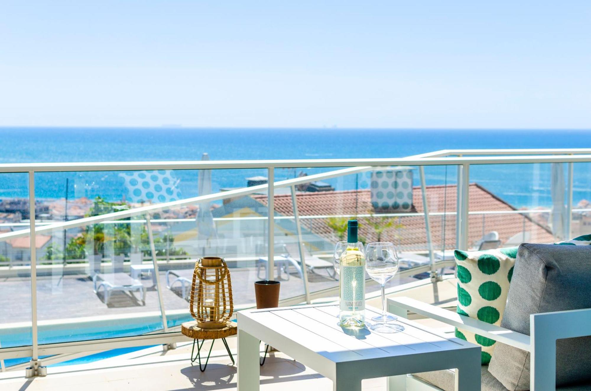 Panoramic Views - Terrace, Sea Views & Pool Appartamento